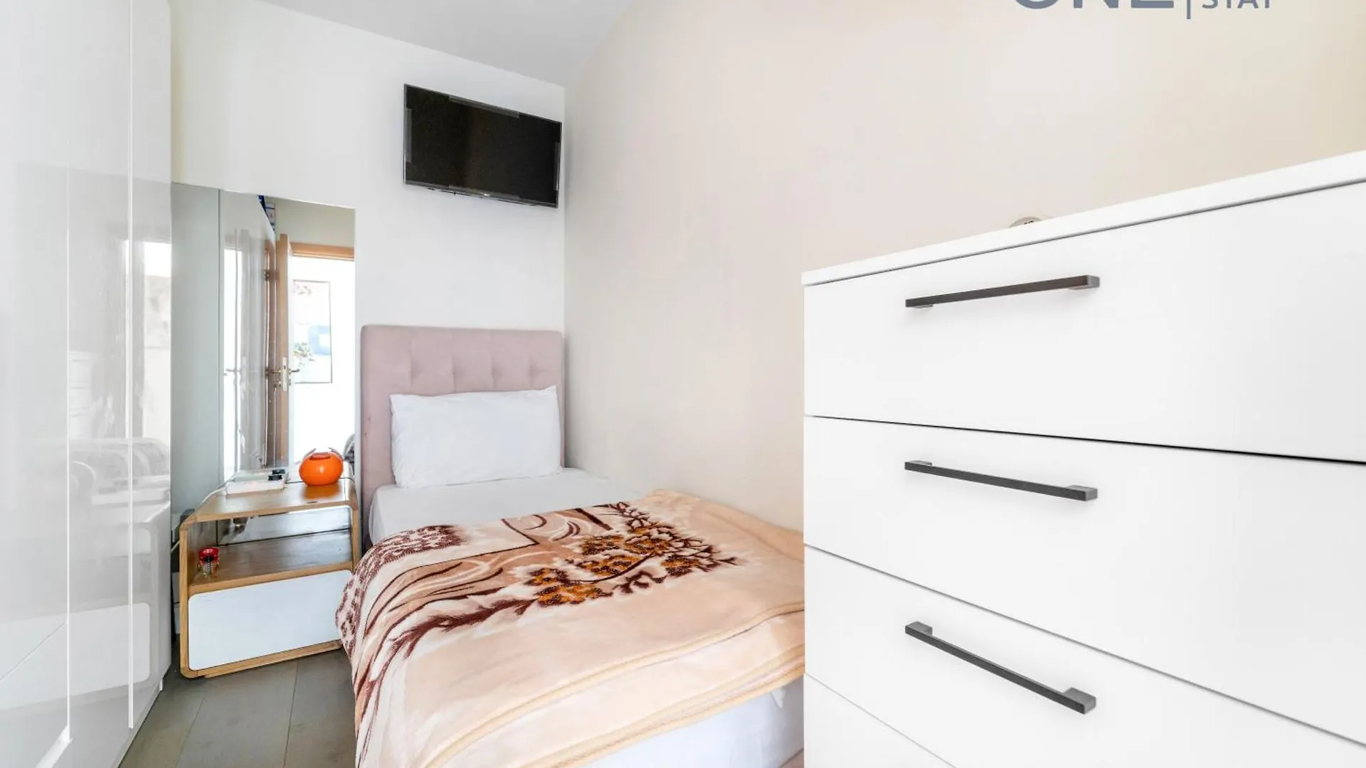 Amazing 3Br Apartment With Maid Room In Marina With Pool & Gym Dubai 0*,  Emirati Arabi Uniti